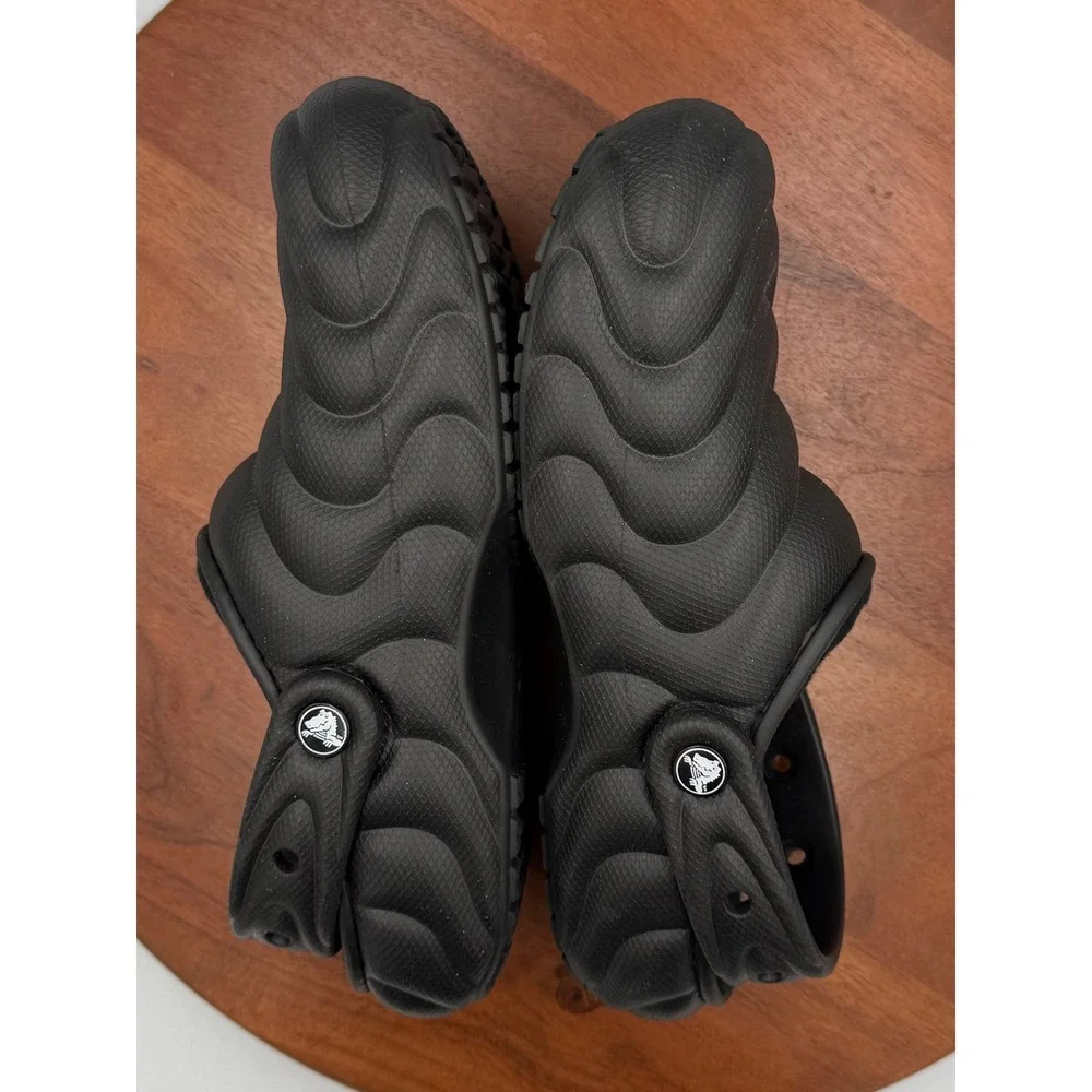 Crocs Classic Lined Overpuff Clog Black Fleece Lined‎ Slip On M7/W9 Cozy Comfort